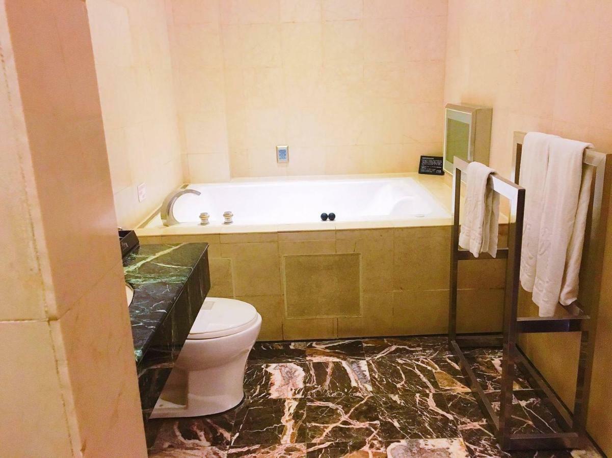 Sasha Motel Тайчжун Экстерьер фото