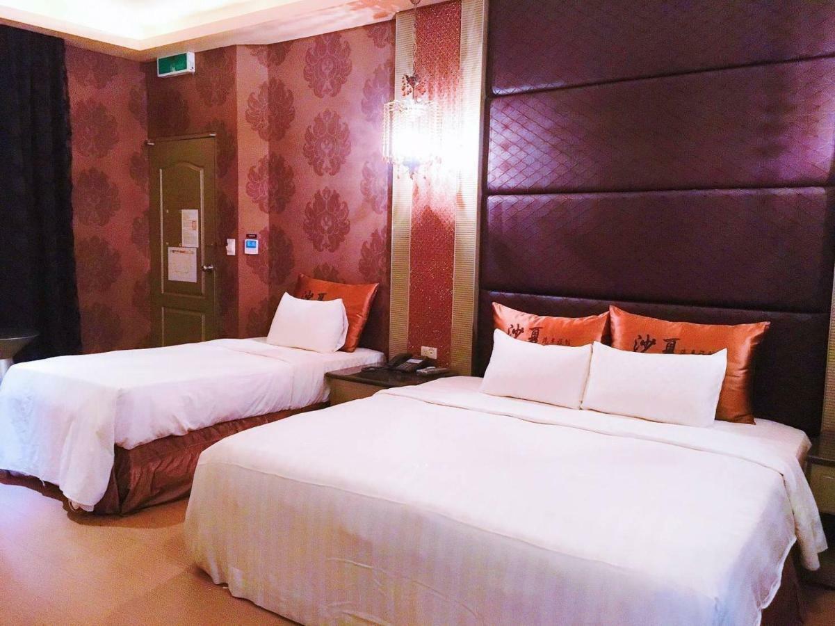 Sasha Motel Тайчжун Экстерьер фото